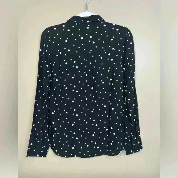 5 for $25| NWT Forever 21 black with white cream polka dot button down small - Picture 1 of 9